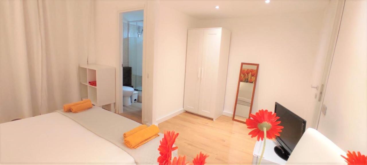 לינה וארוחת בוקר Living Cagliari Marina מראה חיצוני תמונה