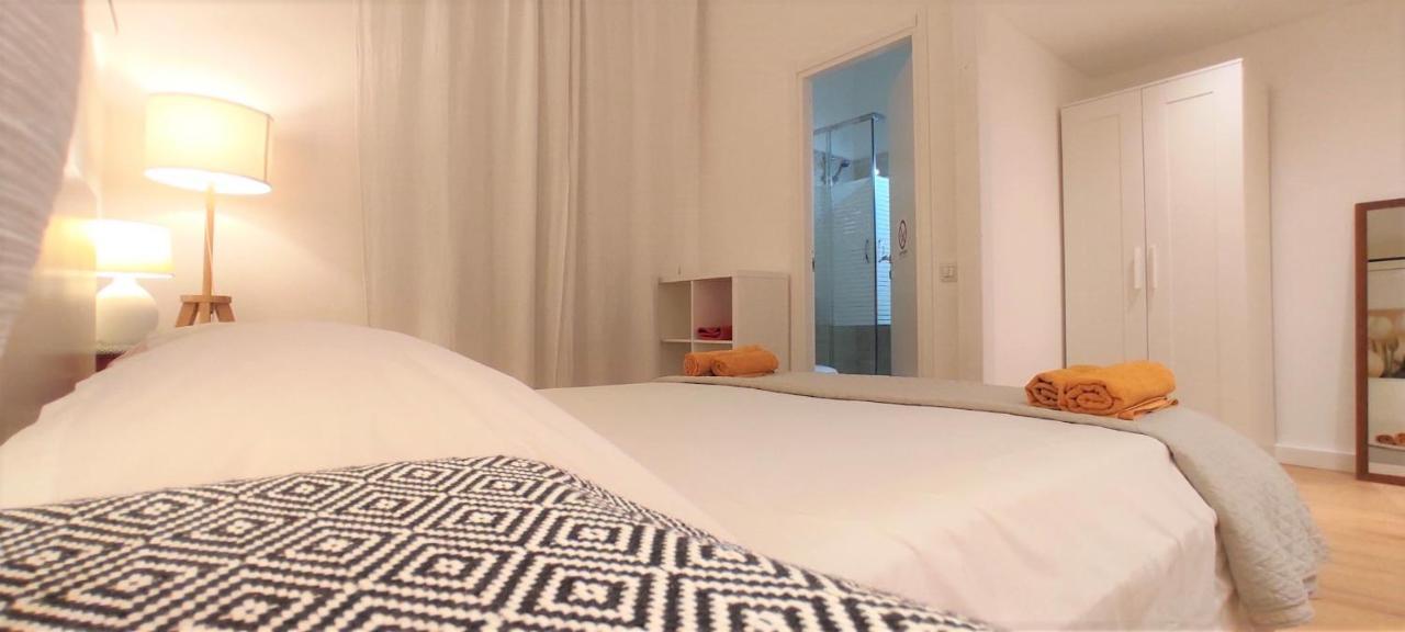 לינה וארוחת בוקר Living Cagliari Marina מראה חיצוני תמונה
